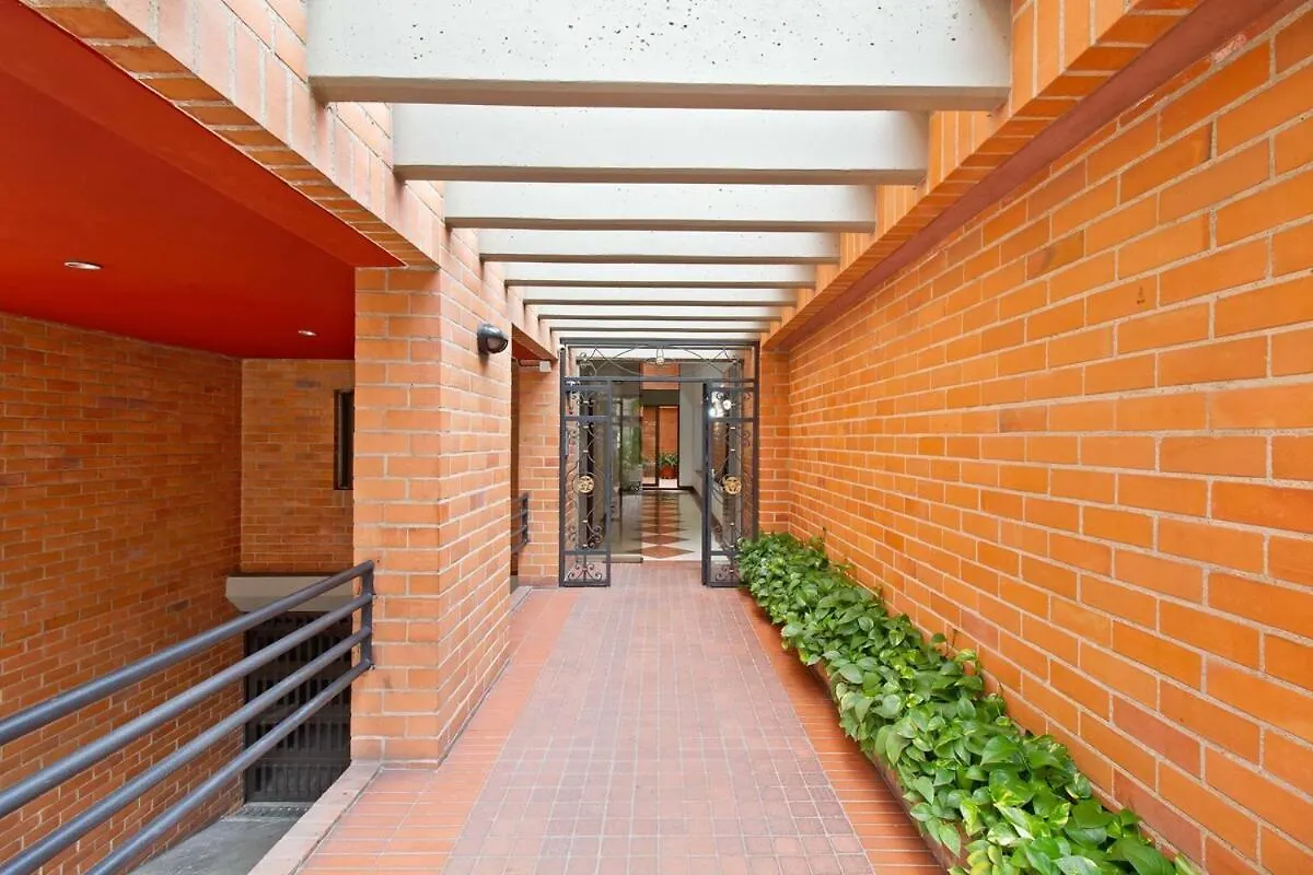 Apartment Medellin, Laureles - Luxury Penthouse, 5-Min Zona Rosa, 5 Balconies, Panoramic City Views