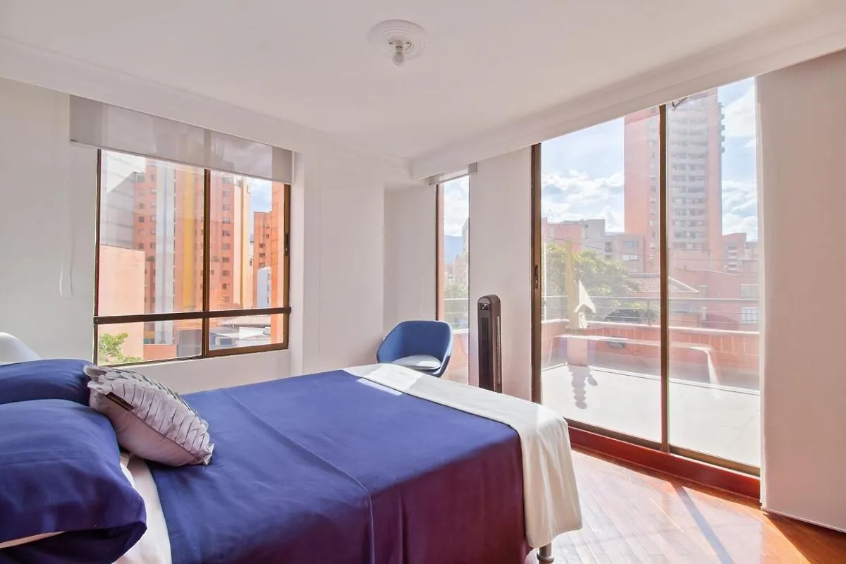 Apartment Medellin, Laureles - Luxury Penthouse, 5-Min Zona Rosa, 5 Balconies, Panoramic City Views