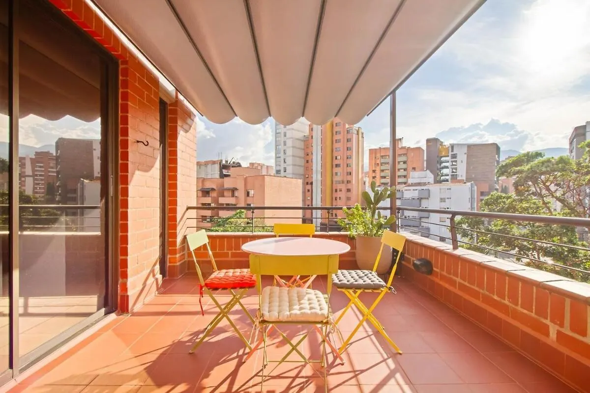 Medellin, Laureles - Luxury Penthouse, 5-Min Zona Rosa, 5 Balconies, Panoramic City Views 0*, Medellin